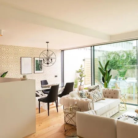 Diamond Luxe & Terrace Appartamento Oporto