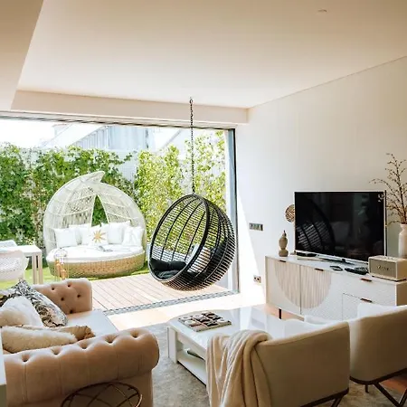 Апартаменты Diamond Luxe & Terrace Порту