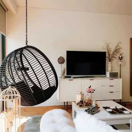 Diamond Luxe & Terrace Apartment