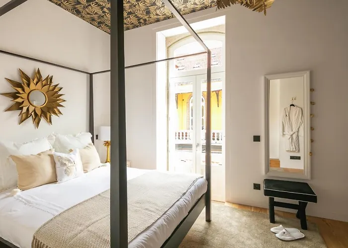 Diamond Luxe & Terrace *