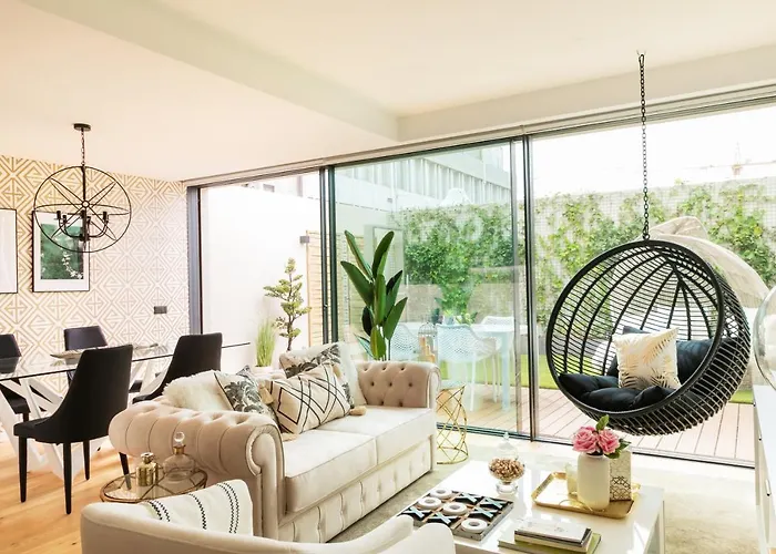 Diamond Luxe & Terrace