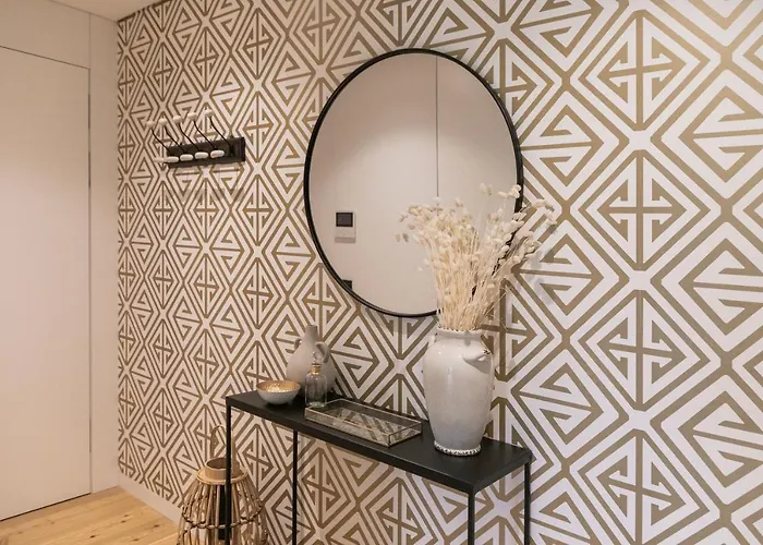 Diamond Luxe & Terrace *