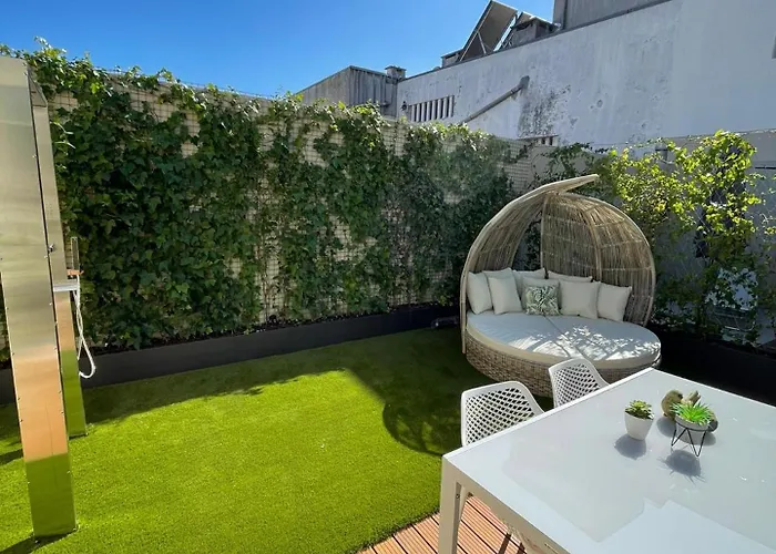 Diamond Luxe & Terrace *